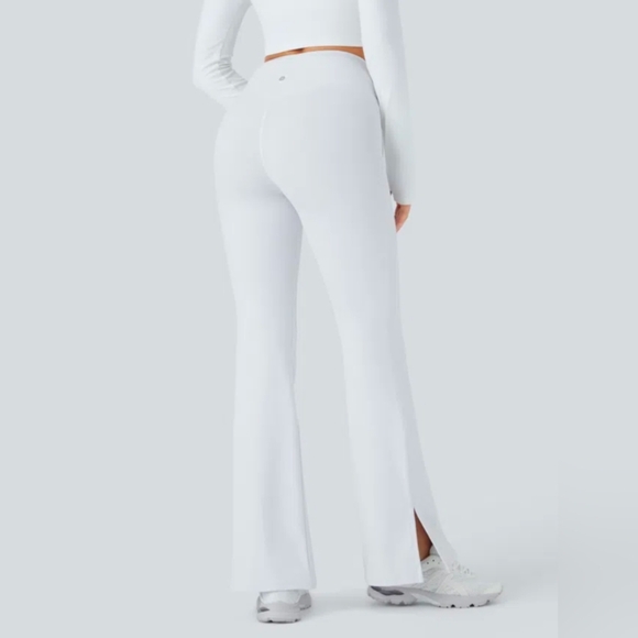 HALARA White Leggings Sleek Stretchy Design Crossover With Pockets. New. XS - Picture 2 of 11